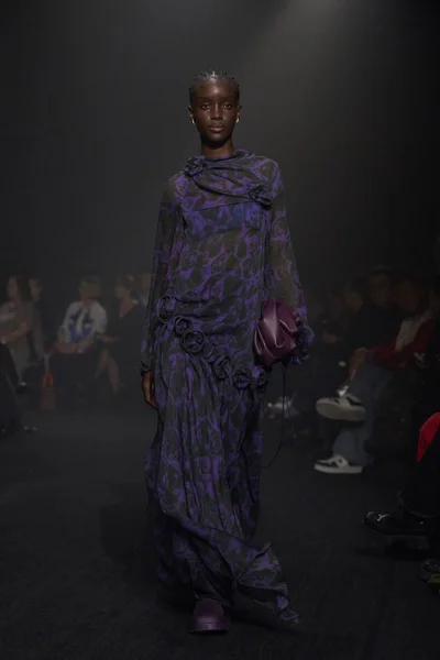 Look 53